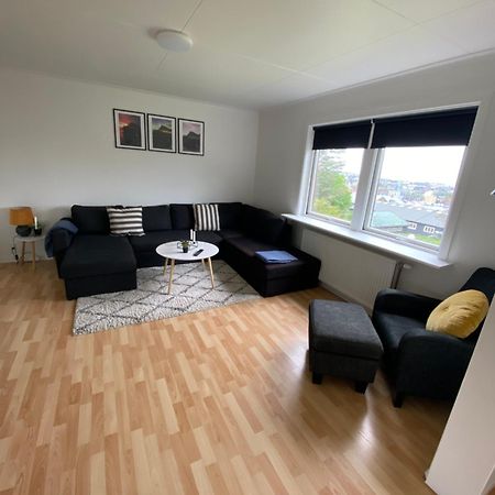 Apartment In The Center Of Torshavn, Free Parking. Bagian luar foto